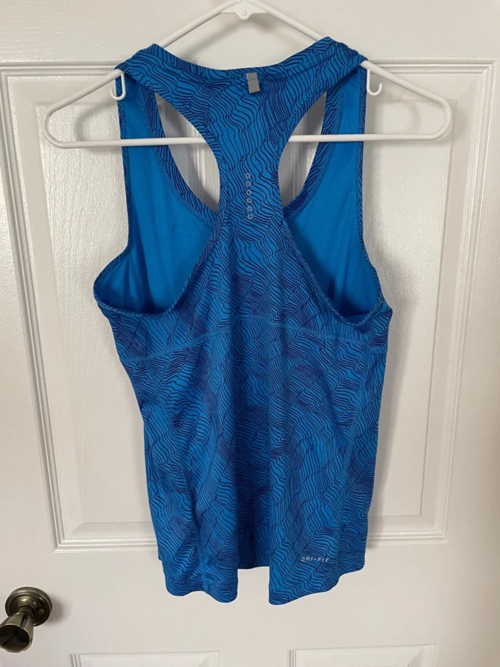 Nike Blue Wave-Print Dri-FIT Racerback Tank - Picture 3 of 3